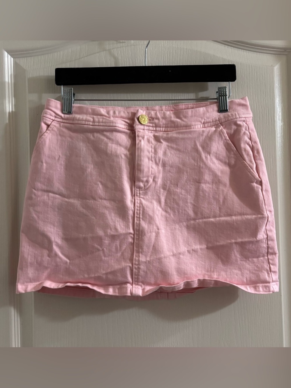 Lilly Pulitzer Pink Cotton Mini Skort with Gold Button Accent